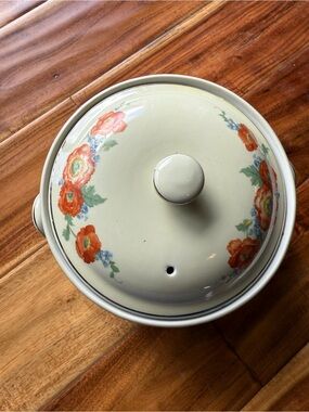 Hall China Vintage Floral Poppy Casserole Dish w Lid Farmhouse Kitchen